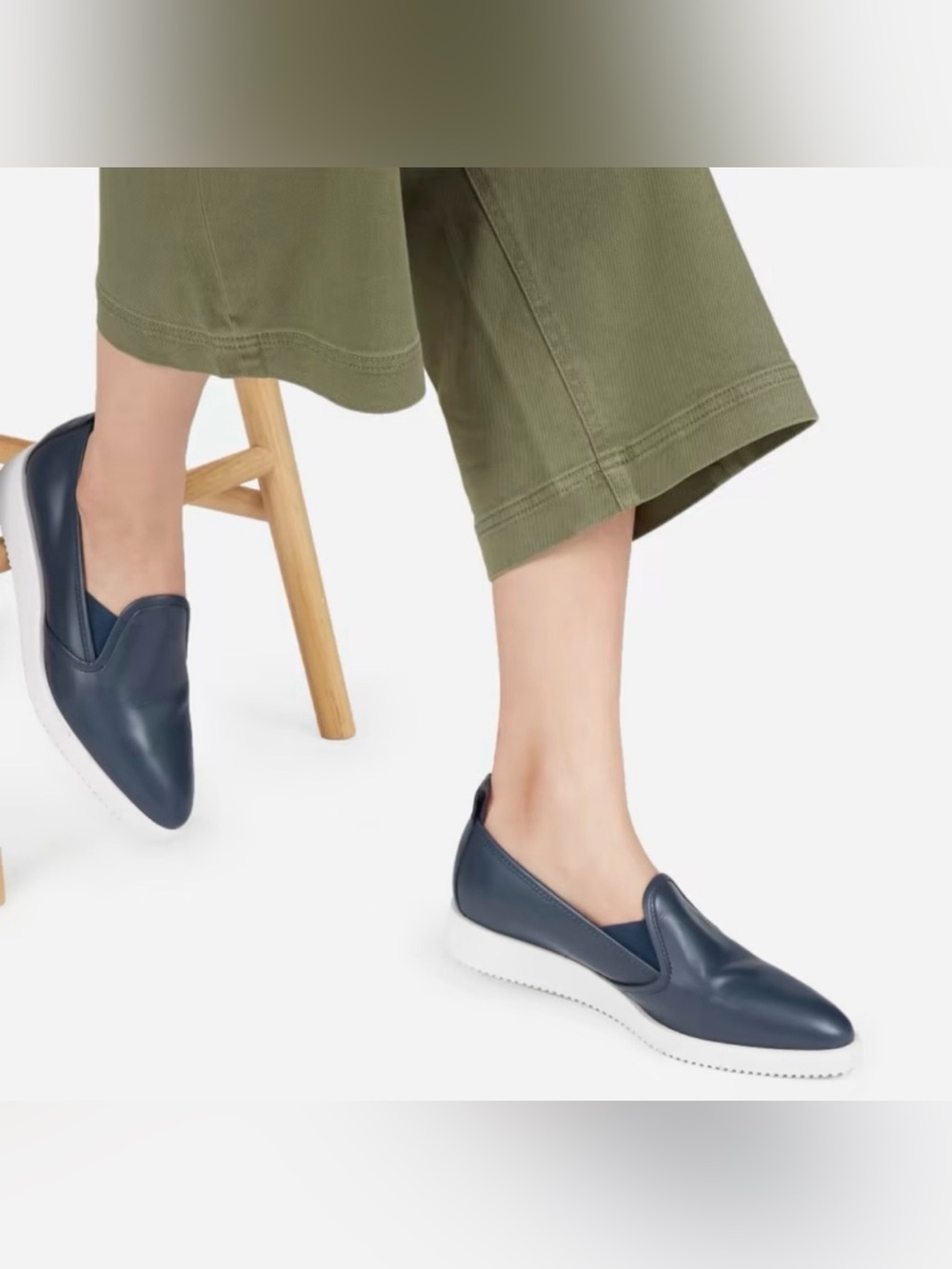 Everlane the leather street shoe bluish gray color size 9